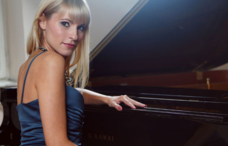 how to hire pianist in UK